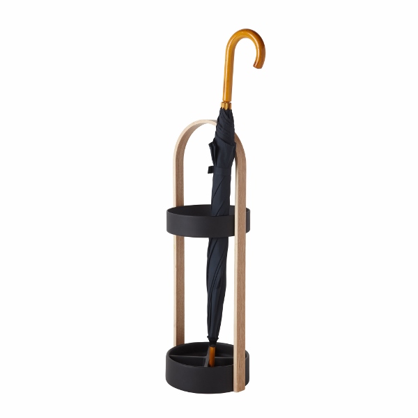 320240-045_HUB_UMBRELLA_STAND_BK_NT_PROP_01-600x600 UMBRA-320240-045 HUB STALAK ZA KIŠOBRANE CRNI/DRVO - Slika 1