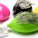 ALESSI-AMK01 B "DOZI" MAGNET ZA SPAJALICE CRNI - Slika 2